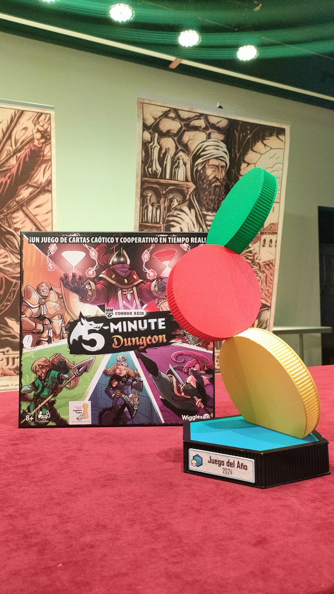 Asmodee_es's tweet photo. ¡Gracias, gracias y gracias!
Felices de recibir el premio JUEGOS DEL AÑO en la XIX Edición del Festival Internacional de Juegos de Mesa de Córdoba.
#FestivalJT24 https://t.co/EdnMSQBYF2