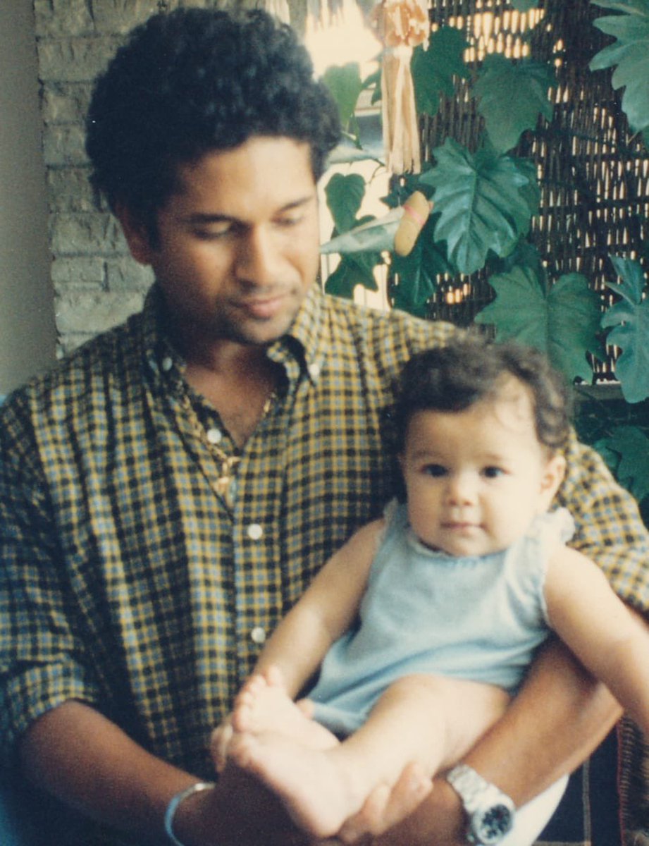 sachin_rt's tweet photo. From a tiny wonder to a wonderful woman, you’ve always made me wonder how lucky I am to have you in my life. You make my heart swell with love each day. Happy birthday, Sara! 🥰 https://t.co/Hd6CvAkMIW