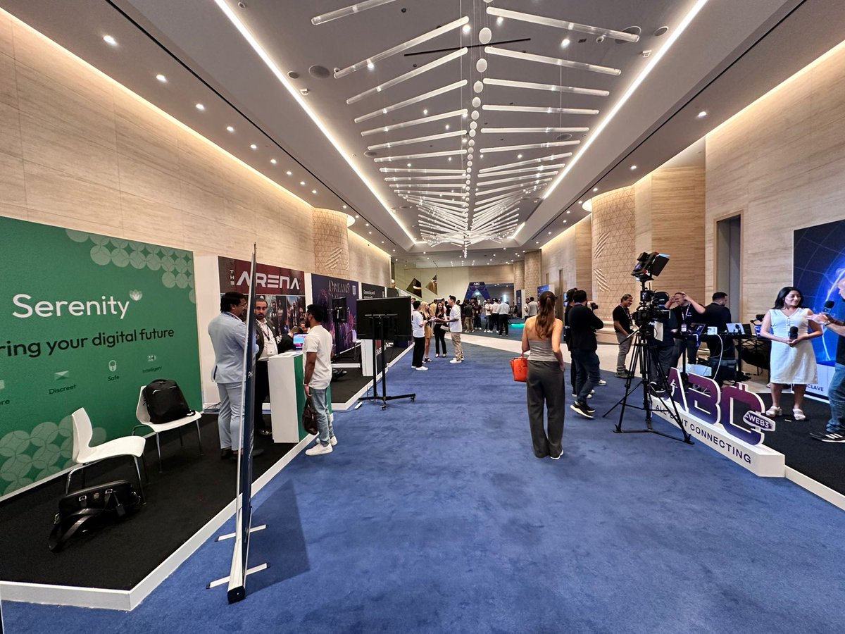CryptoniteUae's tweet photo. Day 1 of the @abc_conclave Dubai was ! Exciting talks, insightful discussions, and networking galore. Can't wait to update what Day 2 brings! #ABCConclave #Dubai #Web3 https://t.co/rGn1adG0zs