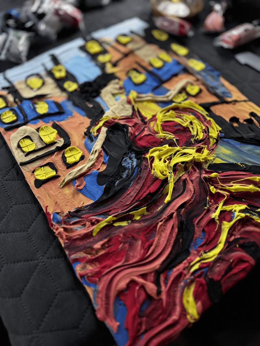 OktoClay's tweet image. Look at this clay artwork! 💛💃

The dancer and the city really pop with all the colors and texture.

Clay can make any art so much fun! 🎨
.
.
.
#oktoclay #clayart #handsonfun #diyclay