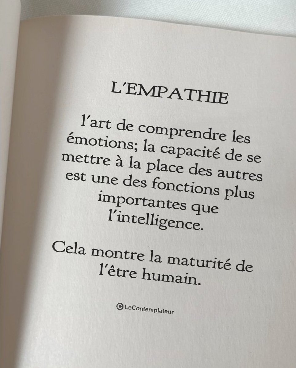 Le Contemplateur tweet media