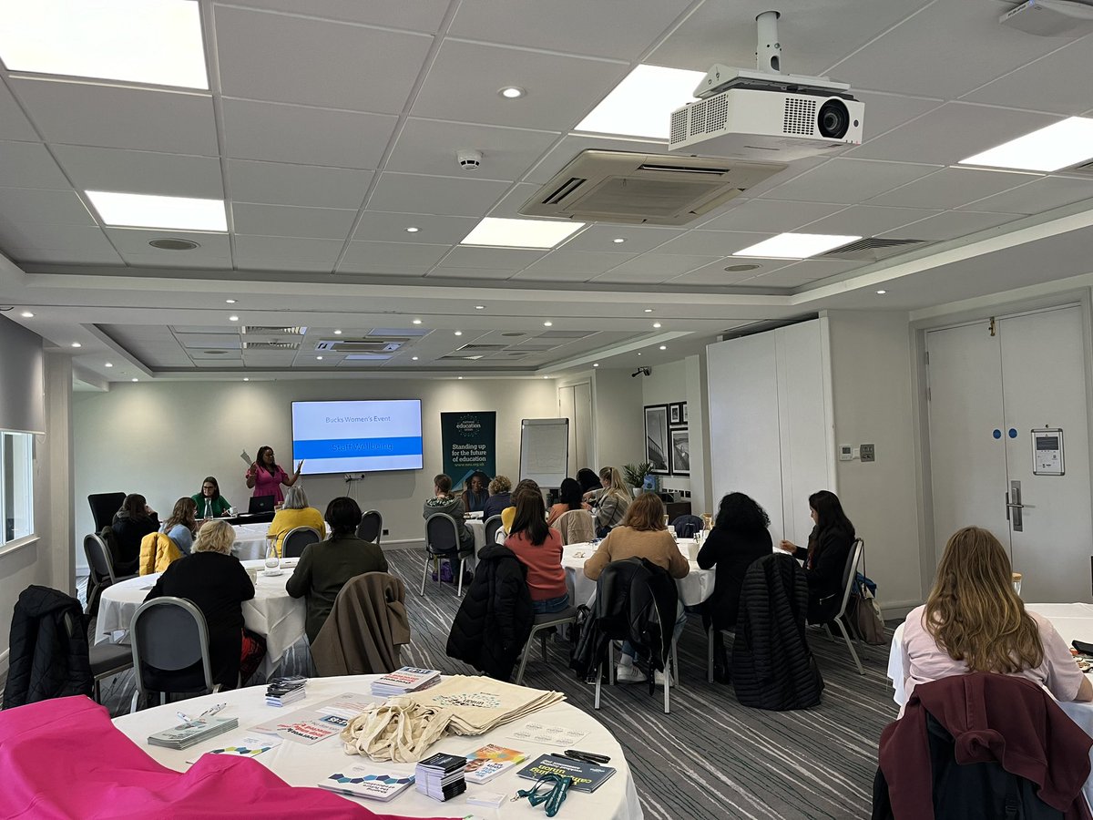 It’s fantastic to welcome Leila to our Bucks Women’s Conference today, talking us through staff wellbeing and mental health. We’re delivering these sessions in response to what members have asked for #CPD #NEUwomen