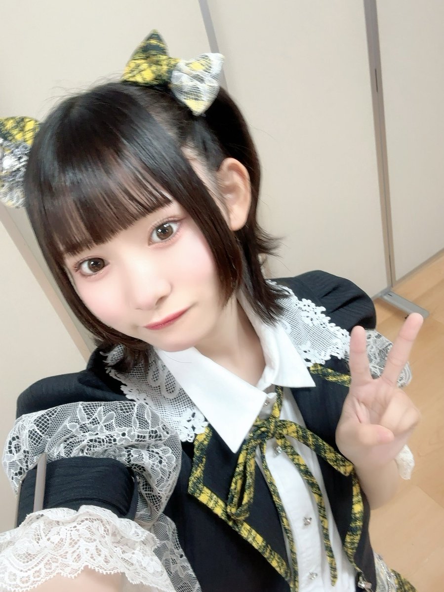 ≒JOY 山野愛月初恋シンデレラ（制服）メンバーサイン入チェキB賞