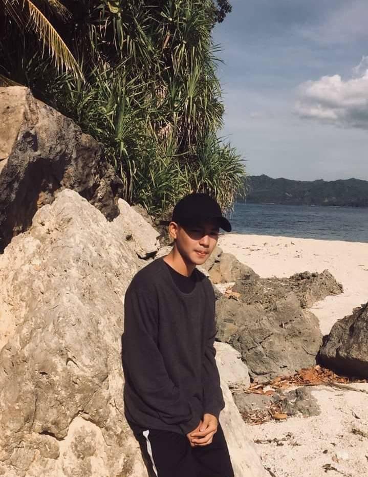PAPUNTAHIN MO NA SILA SA SIPALAY KIIIIIM! 

miss ko na sipalay, pero parang mas miss kita 😭

#SATURDAYwithKIM 
#HORI7ON #호라이즌
<a href="/HORI7ONofficial/">HORI7ONofficial</a> 
<a href="/HORI7ON_twt/">HORI7ON member</a>