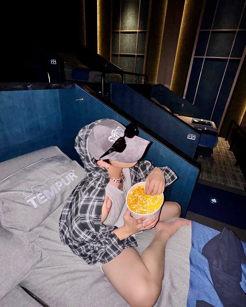 🎬🍿

#movie #popcorn