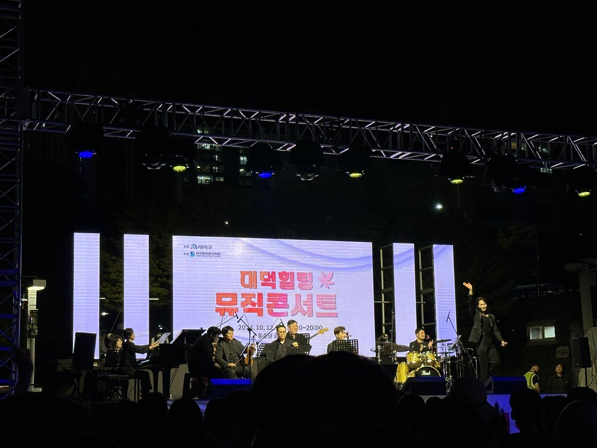 choco_minishell's tweet image. 토요일 밤 최고의 선택,,,