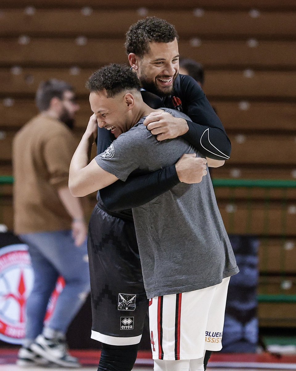 🦁 4ever <a href="/cdot_ross/">Colbey Ross</a>