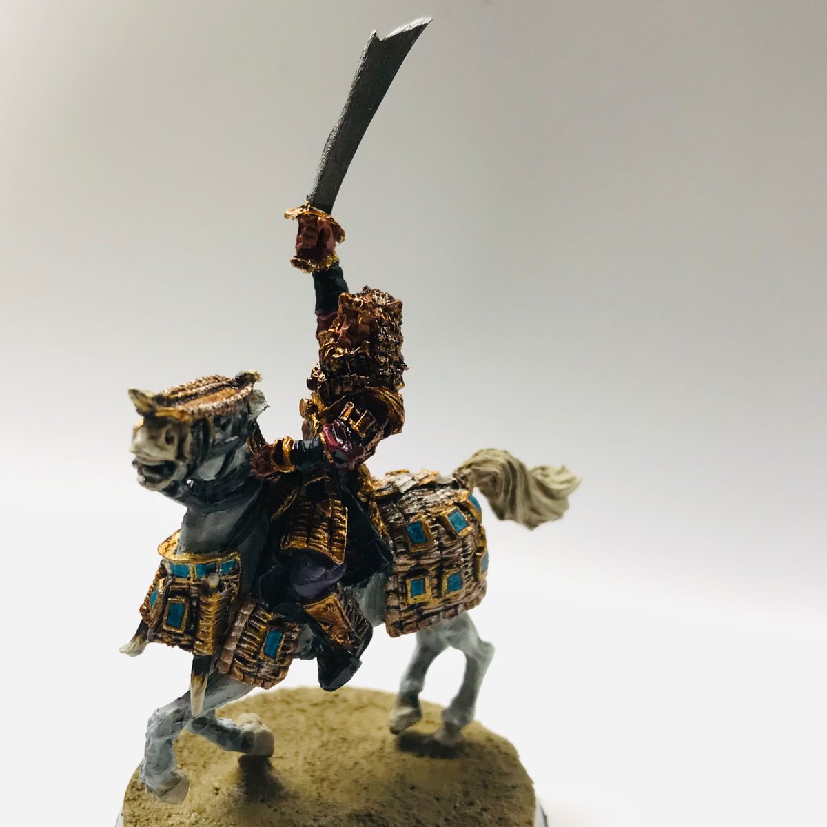 TheBlazingSpud's tweet photo. Work-in-Progress Suladân, the Serpent Lord! 🚧⚠️👷‍♀️
#WarhammerCommunity #PaintingWarhammer #MESBG #MiddleEarthSBG #MiddleEarthStrategyBattleGame #workinprogress #WIP https://t.co/cN0HZhhHbI