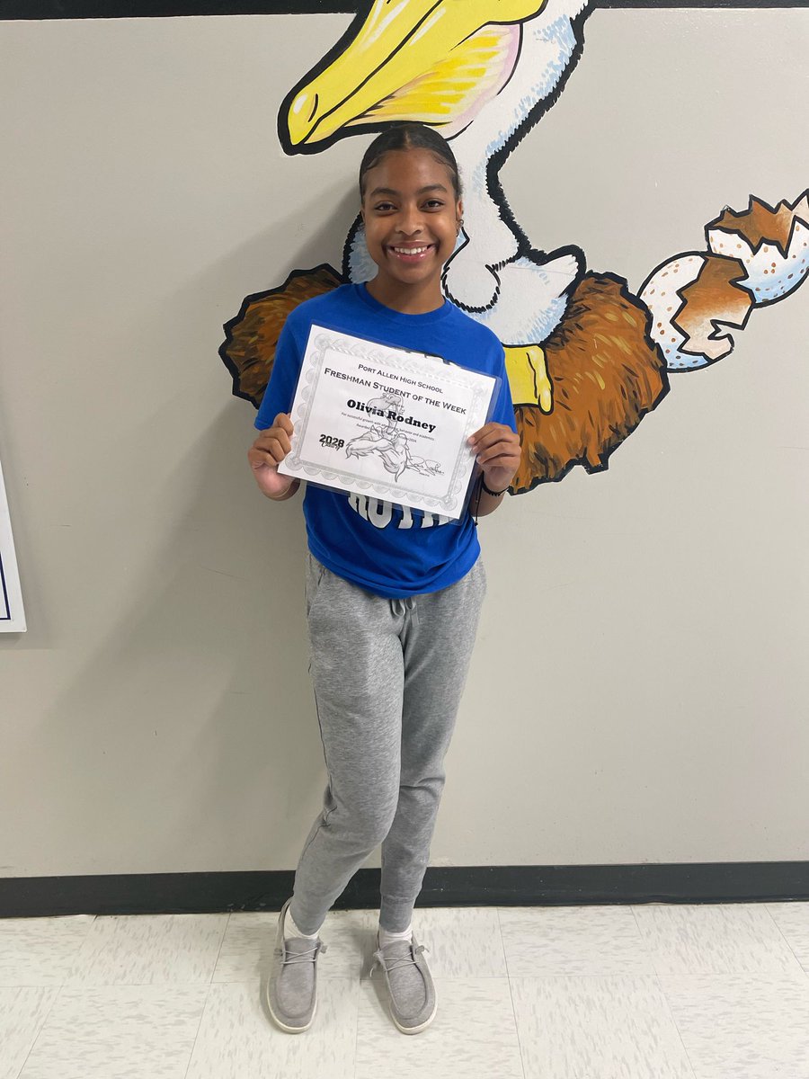 PortAllenPels's tweet photo. Congratulations Olivia! Our Freshman of the Week! An Amazing Pel‼️😊💙🎉🎊🥳 https://t.co/9hDzNQ8YT9