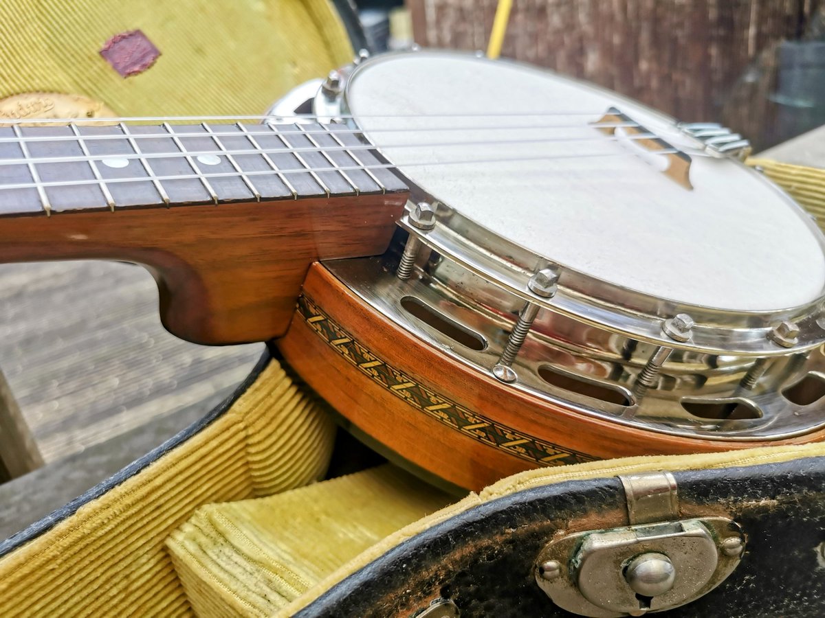 uke_restoration's tweet photo. Stunning Ludwig Wendell Hall, to be listed on Andy Eastwoods ukulele market. https://t.co/54lNirLzIa