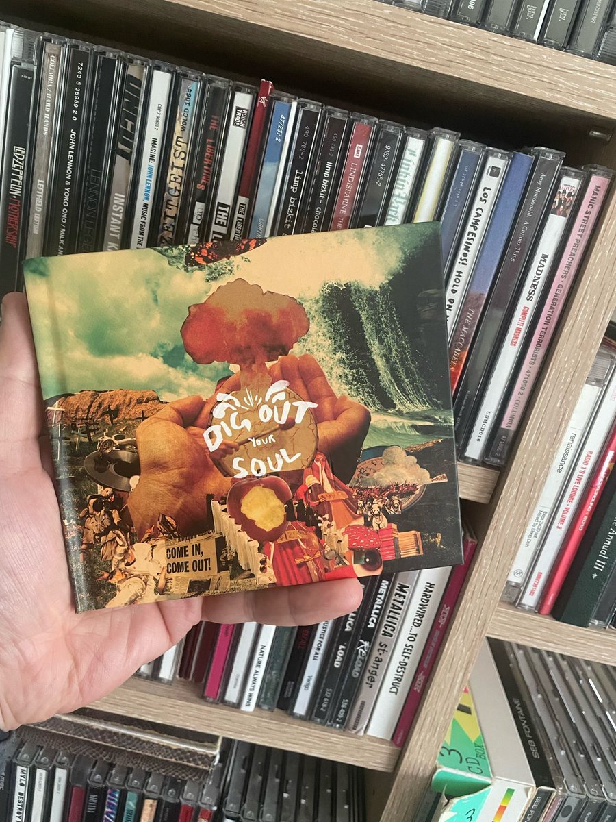 #OnThisDay in 2008, Oasis had another number one album with what may be their last ever release, Dig Out Your Soul.
What do we think of this one?