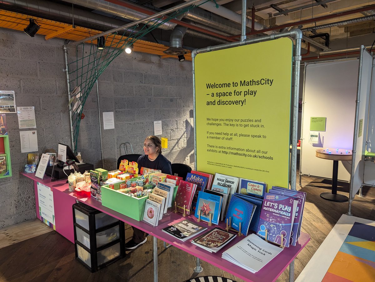 MathsCityLeeds's tweet image. Happy #BookShopDay! Here at MathsCity we know the importance of curling up with a good book, with a range of our mathematical favourites available in store as well as events such as last month’s launch of “Let’s Play Mathematically”.

#MathsCity #maths #Leeds #Yorkshire