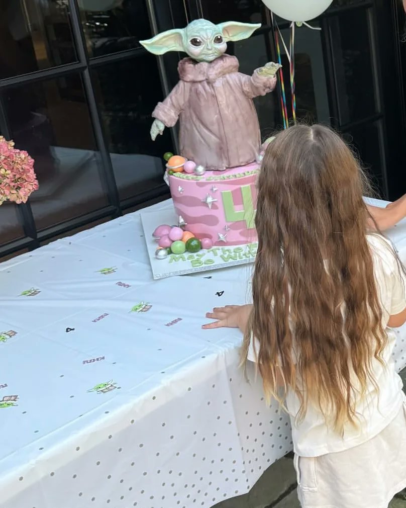 ZaynSquadBrasil's tweet image. Feliz dia das crianças! 💕