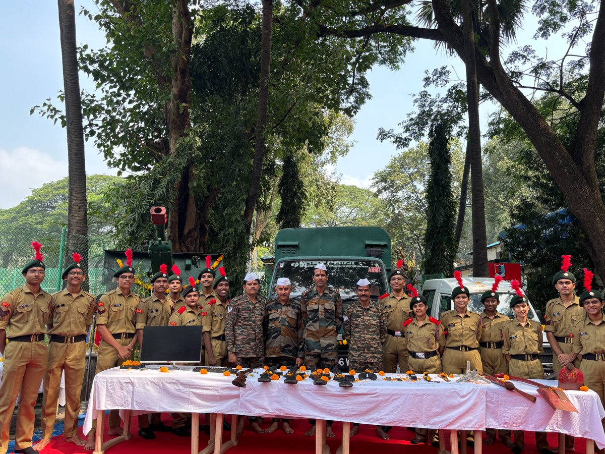Jai Hind!
Triumph of Good over Evil!
NCC cadets and PI staff of 2 Mah Engr Regt organised a solemn #Shastrapooja and #Vahanpooja on the auspicious occasion of Dussehra at IIT Bombay.
#Prideinservice
 #NCC