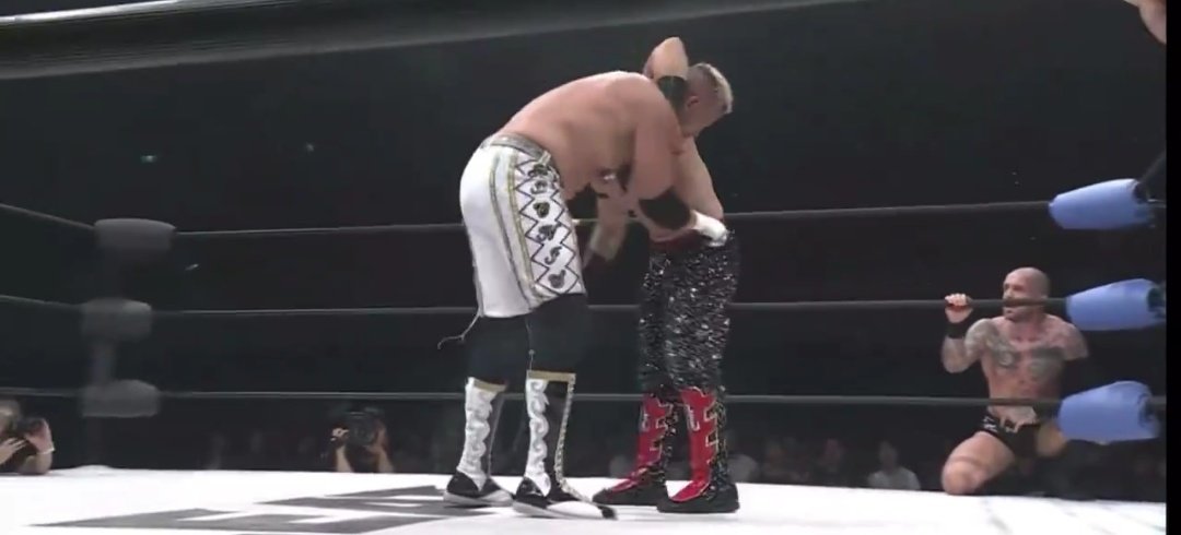 ¿Les Gustaría un mano a mano en mi México 🇲🇽 ante <a href="/RealSamAdonis/">Sam Adonis</a>?

Pero tendrá que esperarse porque horita iré por mesias ya que quiere mi Campeonato 

La magia del dragón 🐉