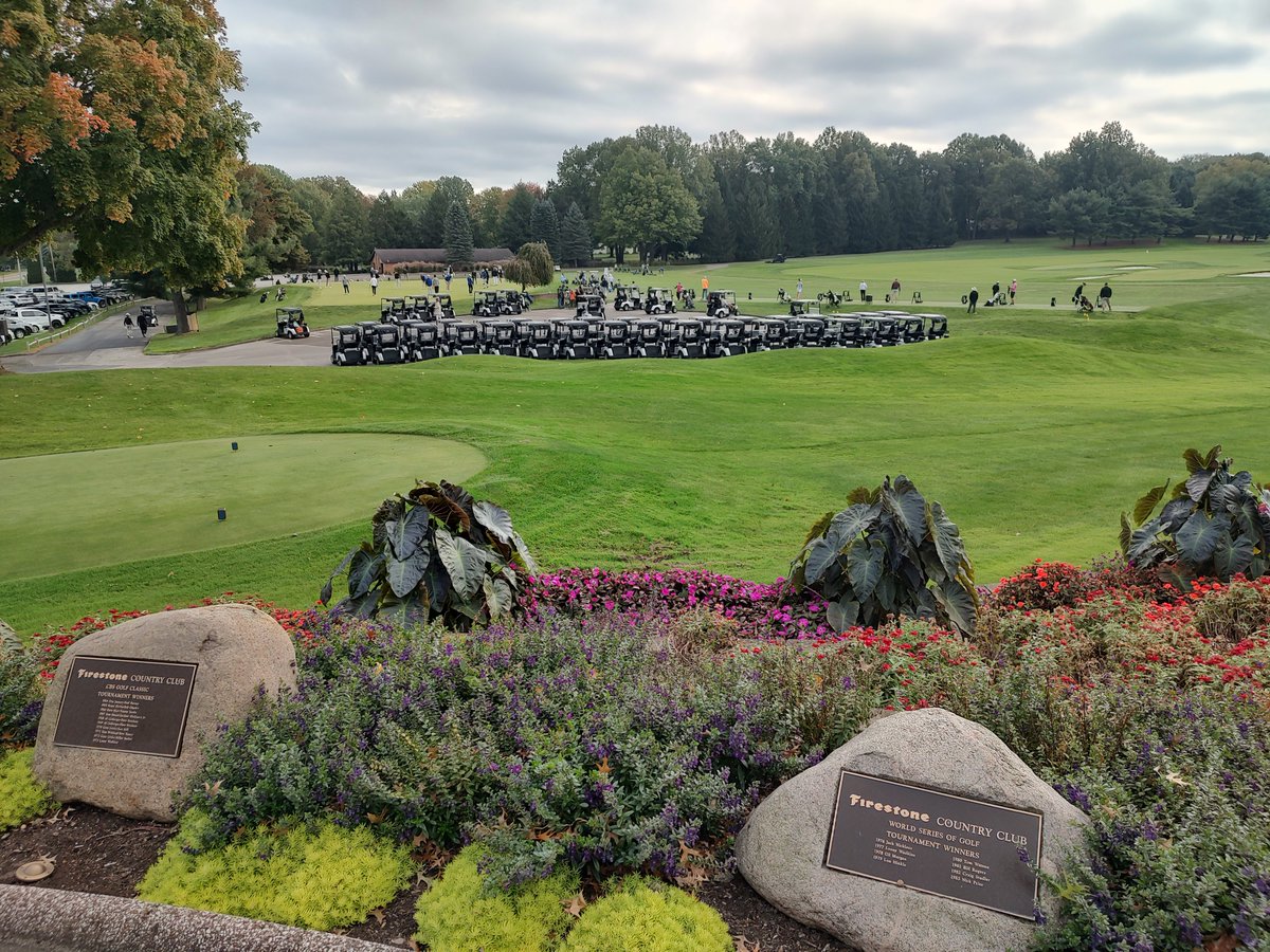 OHSAASports's tweet image. #OHSAA GOLF: Good afternoon from Firestone Country Club in Akron and the Division II girls and boys state tournaments. Practice rounds are underway. Check out qualifiers and tee times at ohsaa.org/Sports-Tournam…