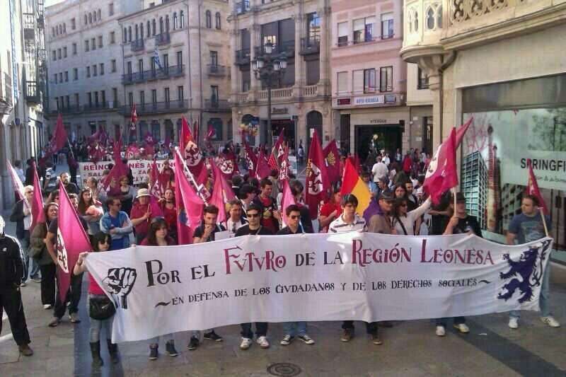 regionleonesa's tweet photo. #Salamanca 11 de Mayo de 2013 https://t.co/KzeyEkeWIu