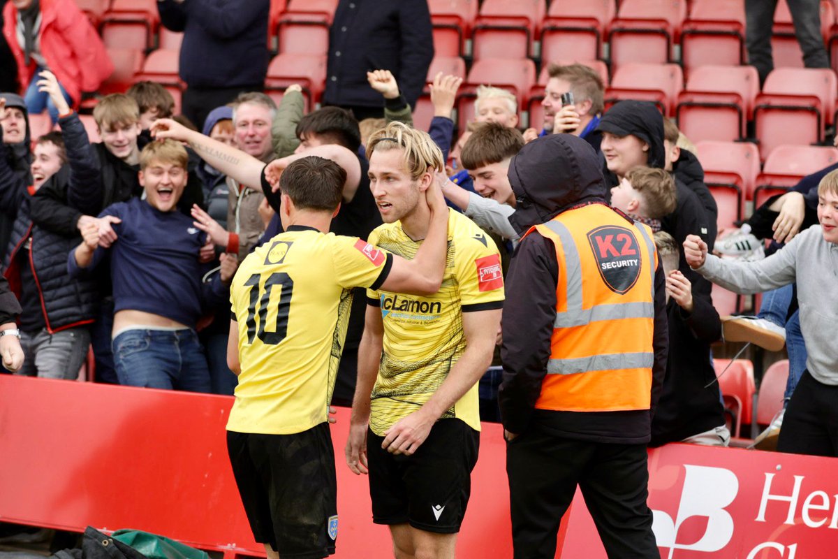 🙌 | Into the first round of the <a href="/EmiratesFACup/">Emirates FA Cup</a> we go! 

📸 <a href="/TYP_Yorkshire/">The Yorkshire Photographer</a> 

#GAFC #GuiseleyTogether