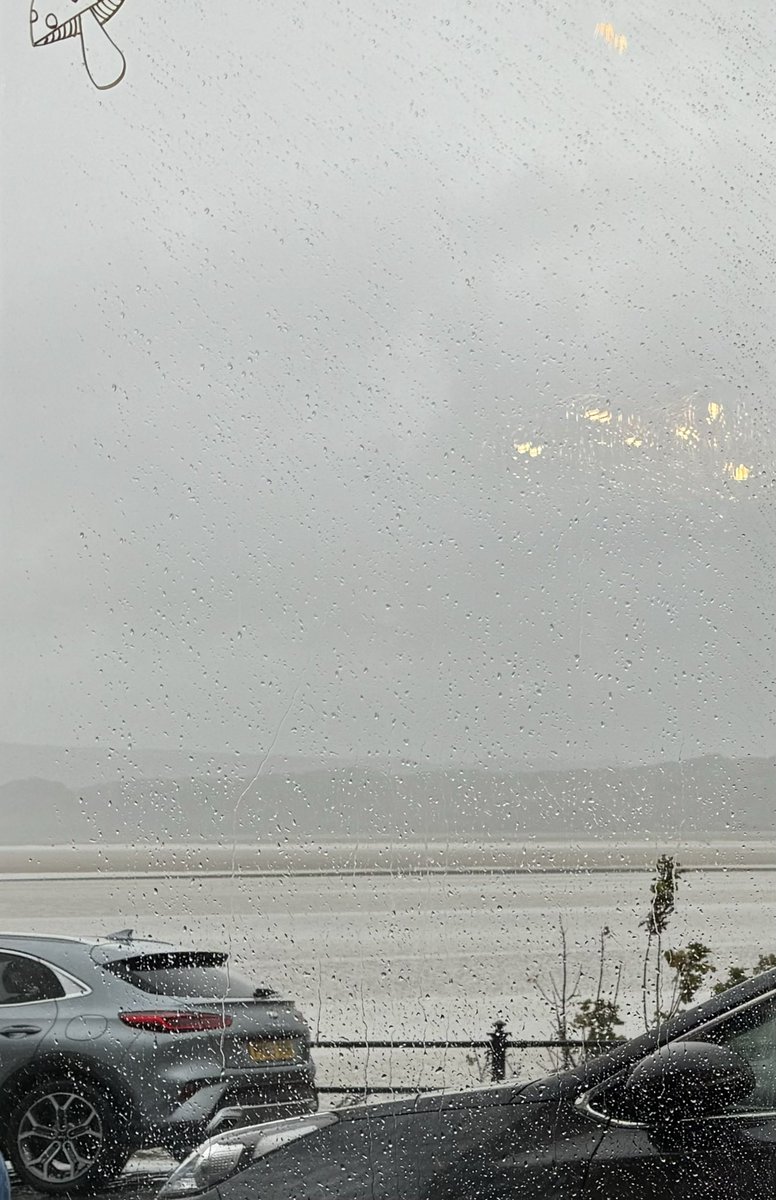 Tim (@_timwiddowson) on Twitter photo 2/2 … Made it to JJ Crossfield’s #Arnside just as the rain hit, secured a table and worked through the largest heap of loaded nachos I’ve seen. It said ‘for 2’’… I missed the ‘coachloads’ bit 😬 Washed down with a cracking selection of <a href="/lancasterale/">Lancaster Brewery</a> offerings 2/2 … Made it to JJ Crossfield’s #Arnside just as the rain hit, secured a table and worked through the largest heap of loaded nachos I’ve seen. It said ‘for 2’’… I missed the ‘coachloads’ bit 😬 Washed down with a cracking selection of <a href="/lancasterale/">Lancaster Brewery</a> offerings