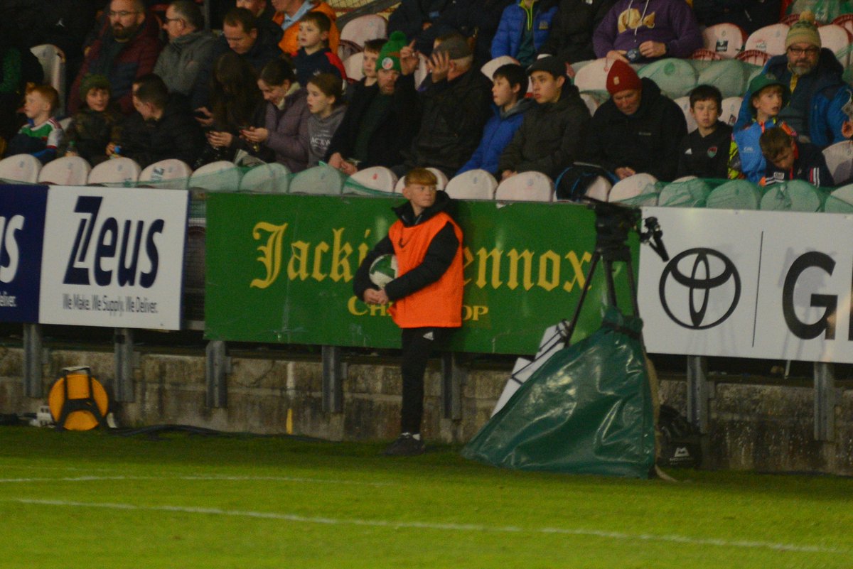 i think they should just keep this sign in Turners Cross as a relic and memory to #lennoxschipper