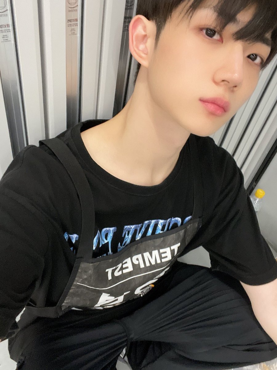 Tempestweverse's tweet photo. 📷 241012 | #HYEONGSEOP Post
"Hyeongseop tmi"

#TEMPEST #템페스트 @TPST__official https://t.co/NEy3o1oe09