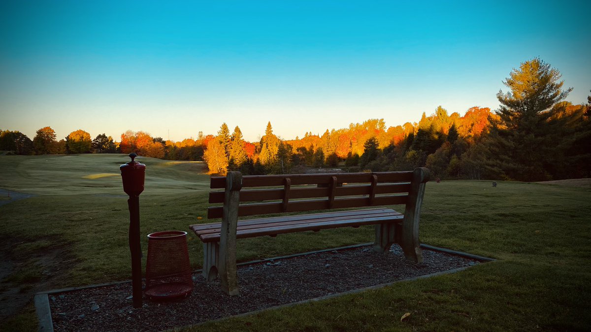 A frosty Saturday morning on this Thanksgiving Weekend <a href="/NorthBayGCC/">North Bay Golf & CC</a> . Going to be another great day. <a href="/OntarioGSA/">OGSA</a> <a href="/GolfSupers/">CGSA</a>