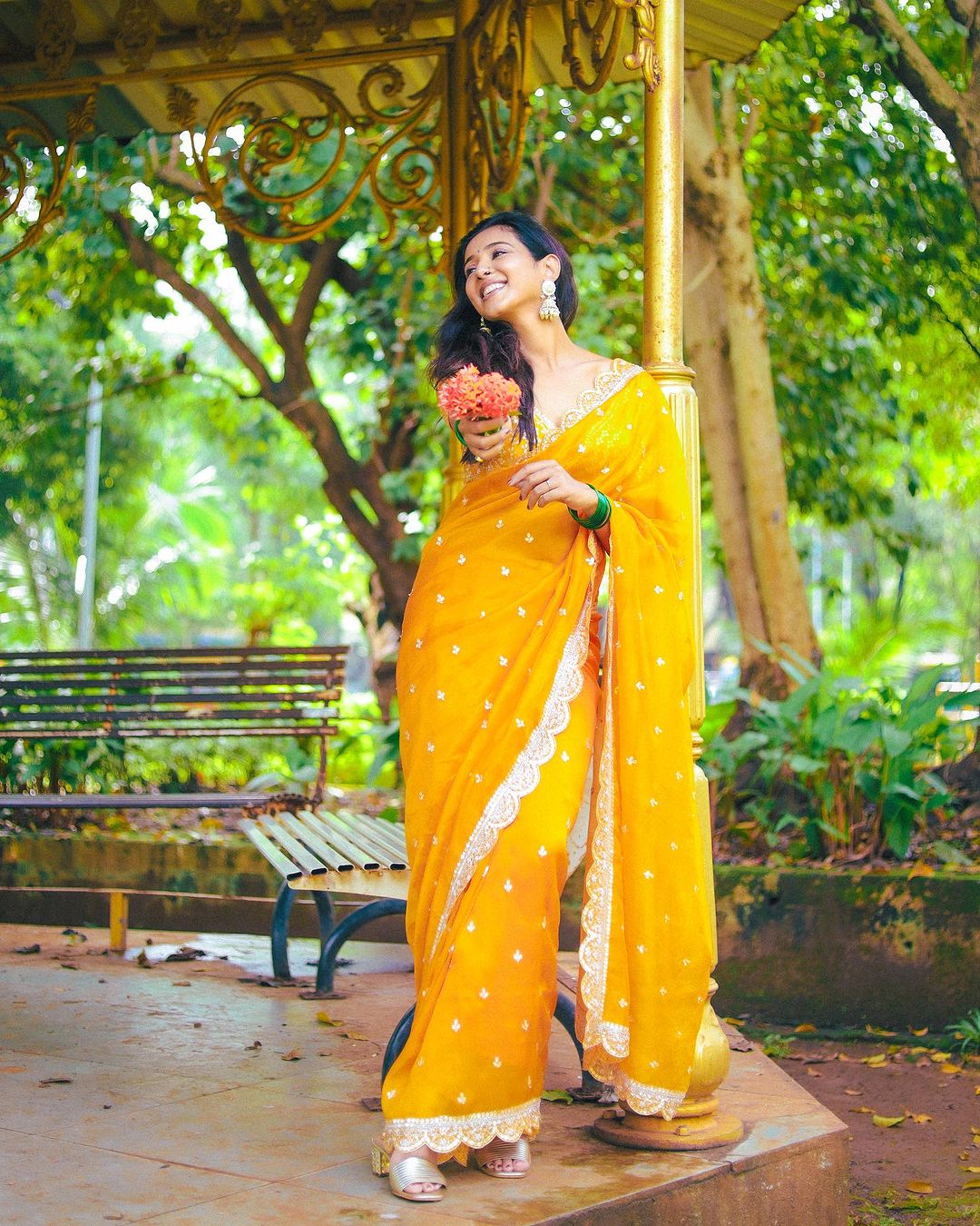 GZsG04zWoA8jyX_?format=jpg&name=large