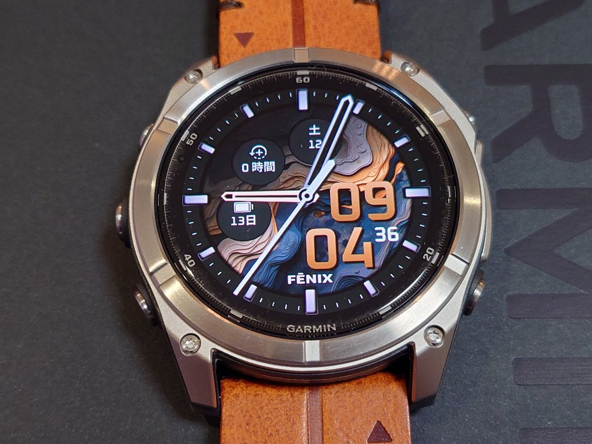 kabokabosu's tweet image. Garmin Fenix 8 Sapphire AMOLED を入手。Garmin初のAMOLED(有機EL)モデルで液晶がくっきり！バックライトが無くても自ら光るデバイスで明るく高コントラスト。チタンの外殻と合わせて51mmの大フェイスでも軽い付け心地です♪
.
#Garmin
#fenix8amoled