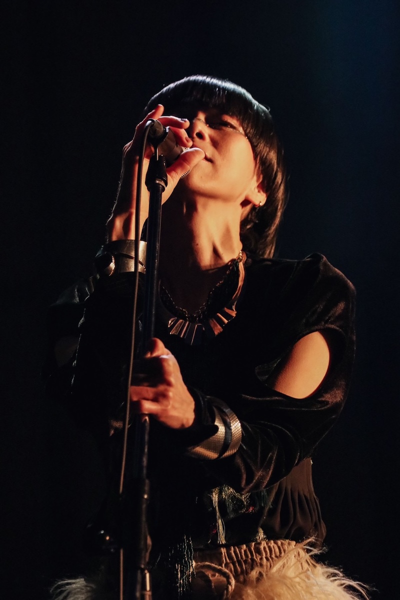 LIVELOVERS_JP's tweet image. 【インタビュー】UA × アイナ・ジ・エンド
初対バンを前にミュージカルでの共演から音楽ルーツまで語り尽くす
#UA #アイナジエンド #MbitProject #MbitLive 
 livelovers.jp/list/article/8…