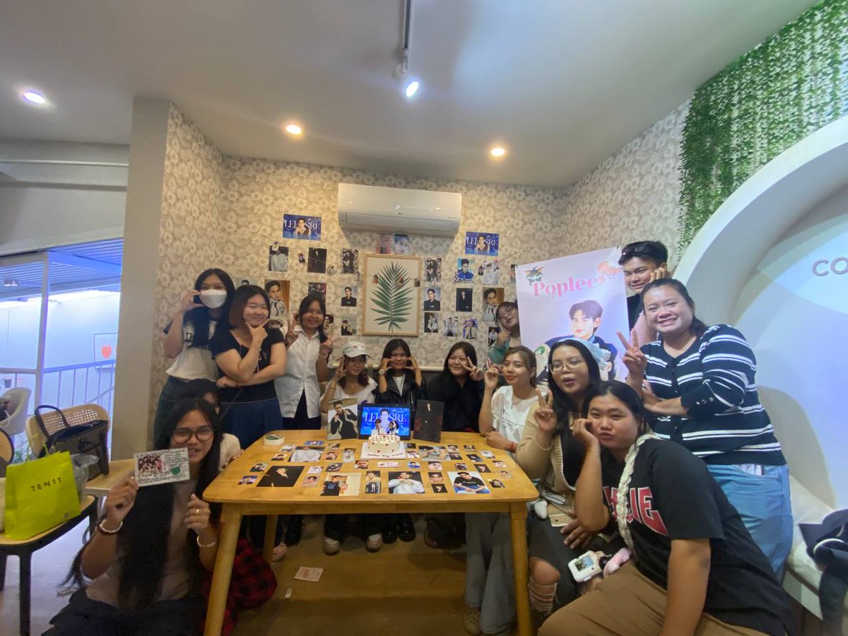 vy_kookie7's tweet photo. LeeAsre birthday event from cambodia fan, we love you so much
Hope you like it na❤️🎊🎂
#ProjectBDForLee2024
#LeeAsre @lee_wattana
#Asre23yBirthday
#AsreBirthdayParty https://t.co/KFlq4LbMYi