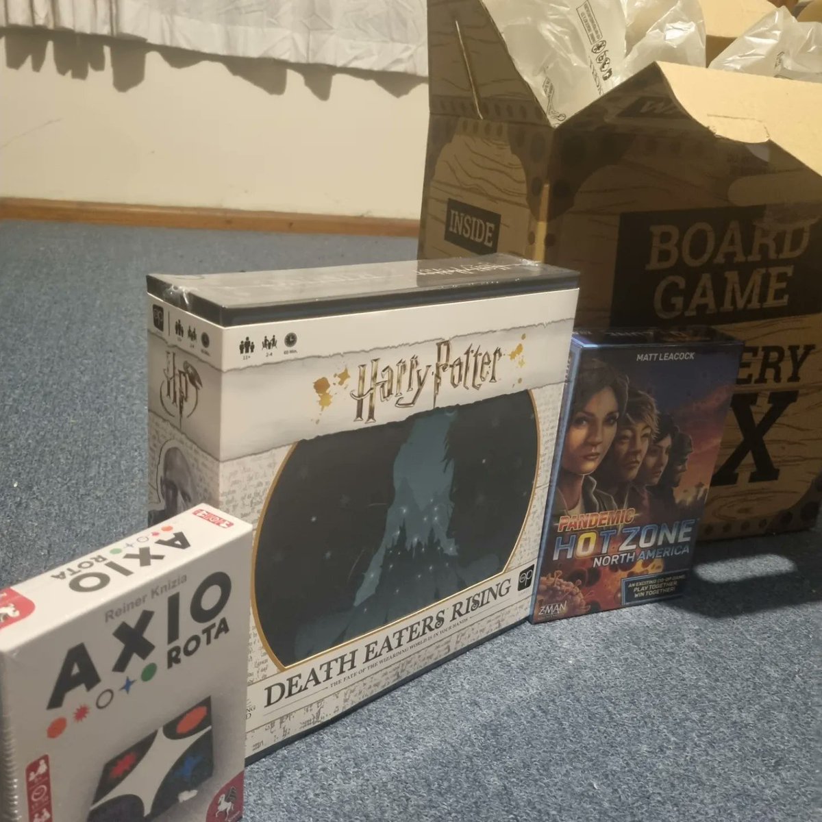 hypertdog's tweet image. Day 2 of #paxaus2024 is over and this time I am going to show you some of the various things I have gotten so far over these two days.

One more day to go! I am so excited for it