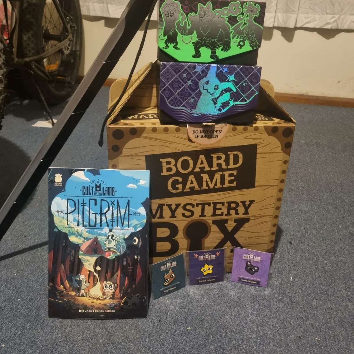 hypertdog's tweet image. Day 2 of #paxaus2024 is over and this time I am going to show you some of the various things I have gotten so far over these two days.

One more day to go! I am so excited for it