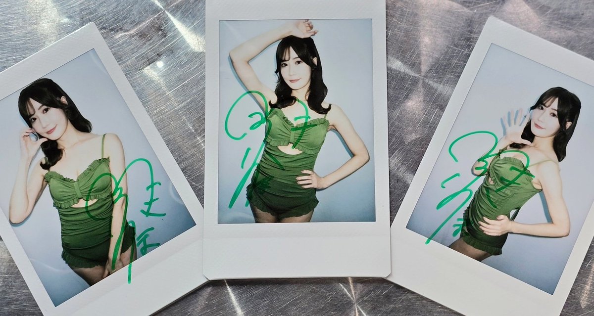 REbeccaTheSales's tweet photo. 参加出来なかった方もフォロー＆リポストで本日の衣装チェキGETのチャンス!

応募方法はこちら↓
1.藤森里穂ちゃん＆当アカウントをフォロー 
@fujimoriho123
@REbeccaTheSales
2.当ツイートをリポスト

応募期限は10/20の23:59迄！ 

里穂ちゃん愛をささやけば当選率UP!?
イベント参加者も応募可! https://t.co/BtByFiJxFt