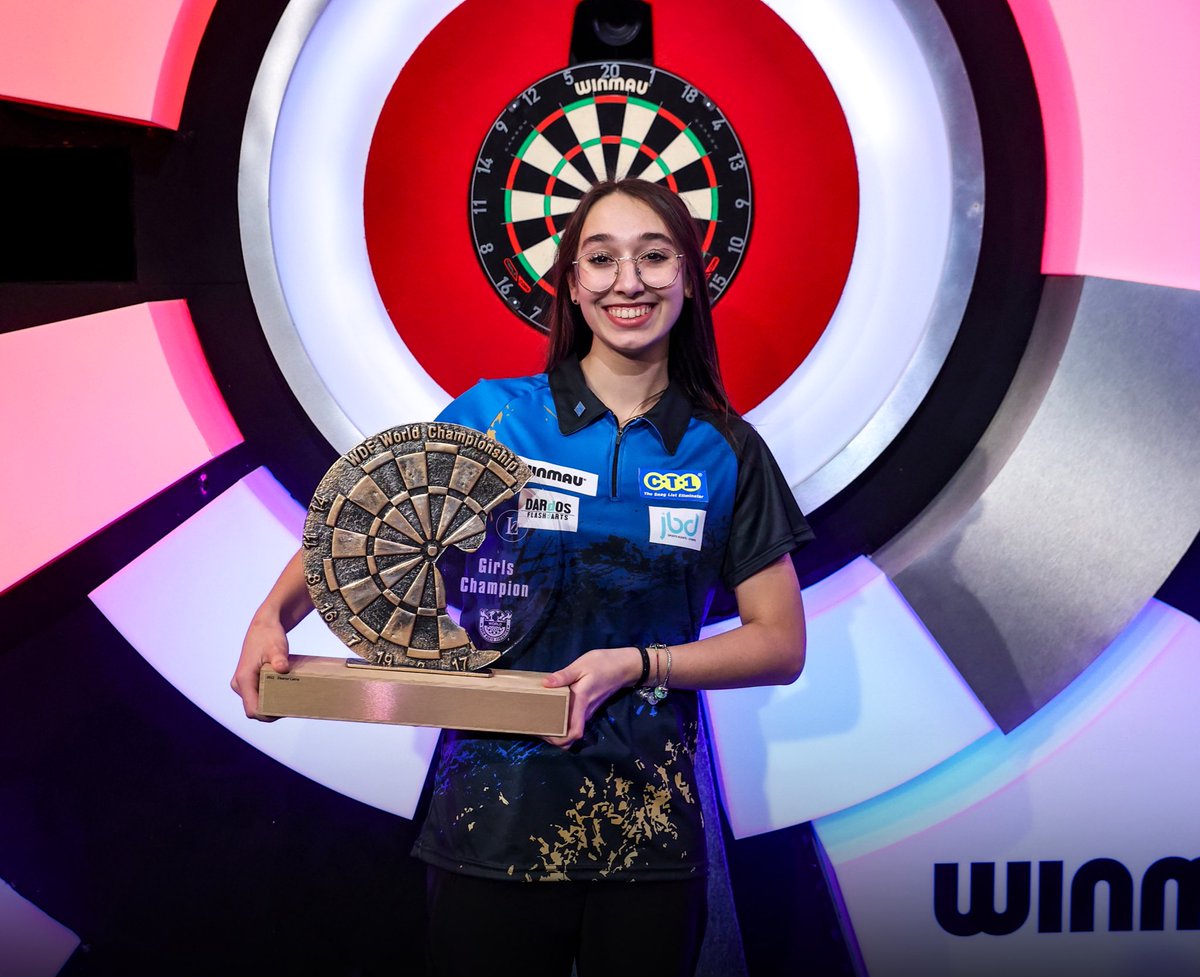 Aurora Fochesato (@aurorafochesato) on Twitter photo That was my goal! I will be back to Lakeside, for another world final! Thanks to everyone for the support!
<a href="/Winmau/">Winmau</a>
<a href="/Daros180/">DAROS FRANCESCO</a>
<a href="/jbdsportsagents/">JBD EVENTS</a>
<a href="/BarItaliaSoho/">Luca and Dinny</a> That was my goal! I will be back to Lakeside, for another world final! Thanks to everyone for the support!
<a href="/Winmau/">Winmau</a>
<a href="/Daros180/">DAROS FRANCESCO</a>
<a href="/jbdsportsagents/">JBD EVENTS</a>
<a href="/BarItaliaSoho/">Luca and Dinny</a>