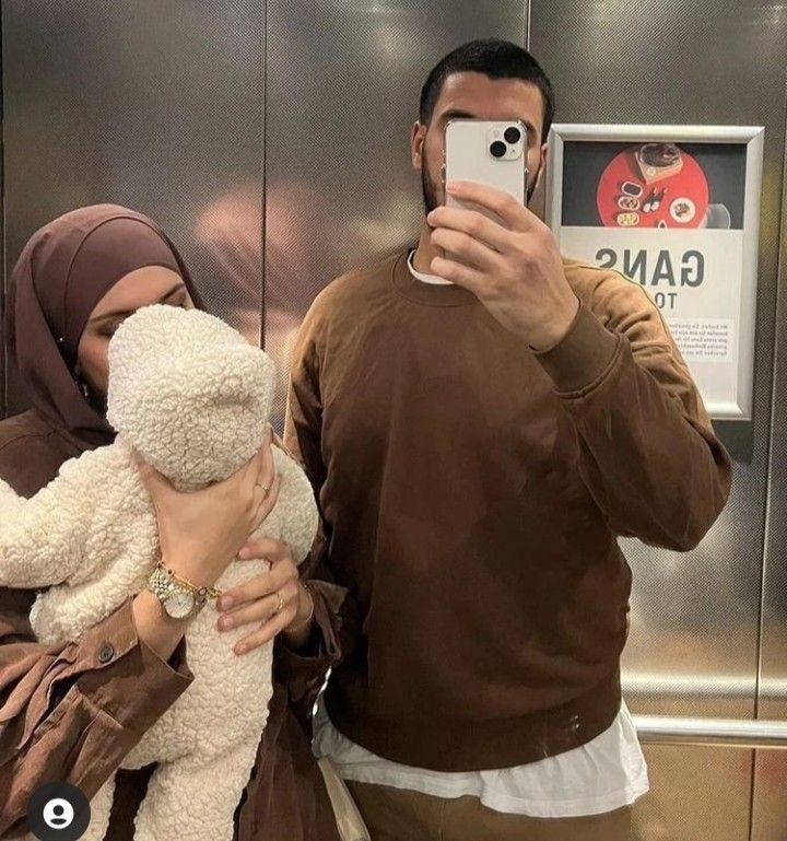 fatmazzzehraa's tweet photo. Bekledikçe güzelleşen şeyler vardır nasip gibi, 
Allah nasibimizi güzel eylesin. https://t.co/GpTytptHrl