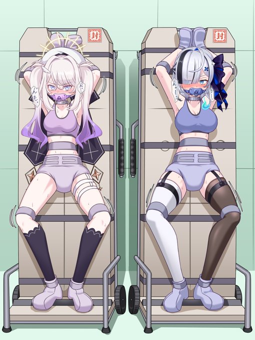 skebました～!この8の字っぽいポーズって名前あるのかな 