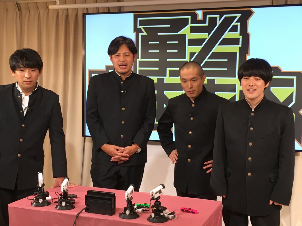 hero_AAAA_TX's tweet photo. ラブレターズさん、キングオブコント優勝おめでとうございます。

2017年の番組スタートからずっと勇者ああああを盛り上げてくれたスーパー準レギュラー。いつもどんな時も現場を助けてくれました。

面白い人達がちゃんと売れていくお笑いの世界って最高です。またいつかみんなで集まりたいですね。 https://t.co/FuwxXBsYvE