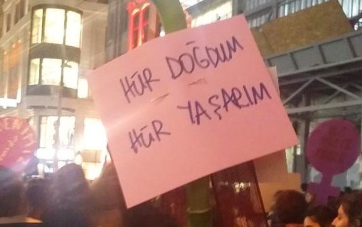 HÜR DOĞDUK HÜR YAŞAYACAĞIZ!
YAŞAYACAĞIZ! 

#6284üygula 
#yasayiuygulakadiniyasat