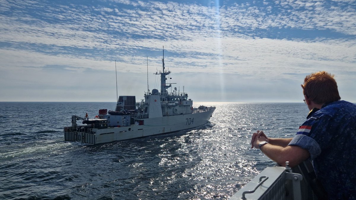 Commandant Zr. Ms. Willemstad tweet media