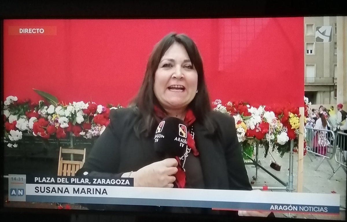 bego_roja's tweet photo. Gracias a los delegados de la @FscAragon, a l@s delegad@s del @comiteCHIP y a la plantilla de @chipaudiovisual por reivindicar salarios y derechos!!! UN ÉXITO el primer día de los paros parciales ✊✊✊ #StopPrecariedad https://t.co/gK3VdTh7Ci