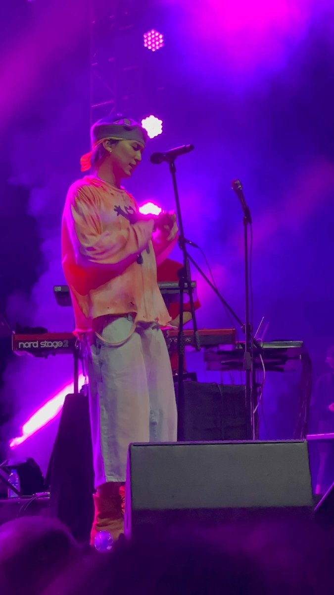 officialhallyup's tweet photo. "I fell in love in Manila."
"I will be back, maybe next year!" 

You heard the man himself, Philippines! Who's taking notes? 🗓️

#Colde #ASIYAFEST https://t.co/IqE3RqQso3