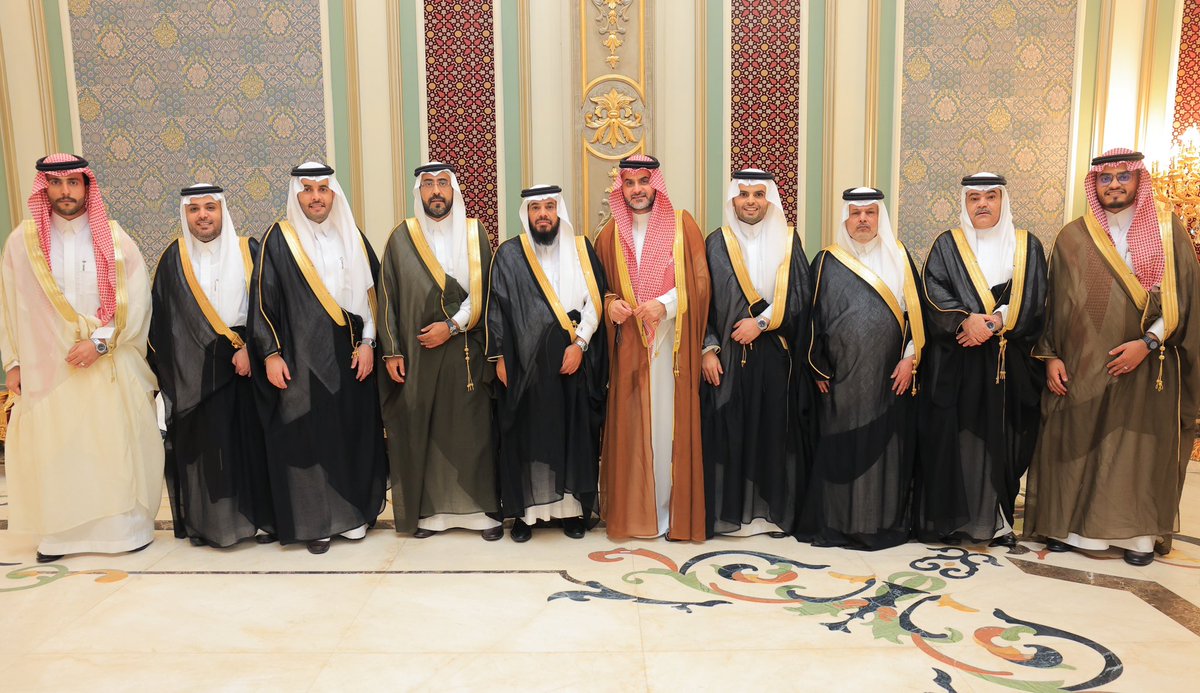 #الرويزن يحتفل بزفافه .
 makkahnews.sa/?p=5429541