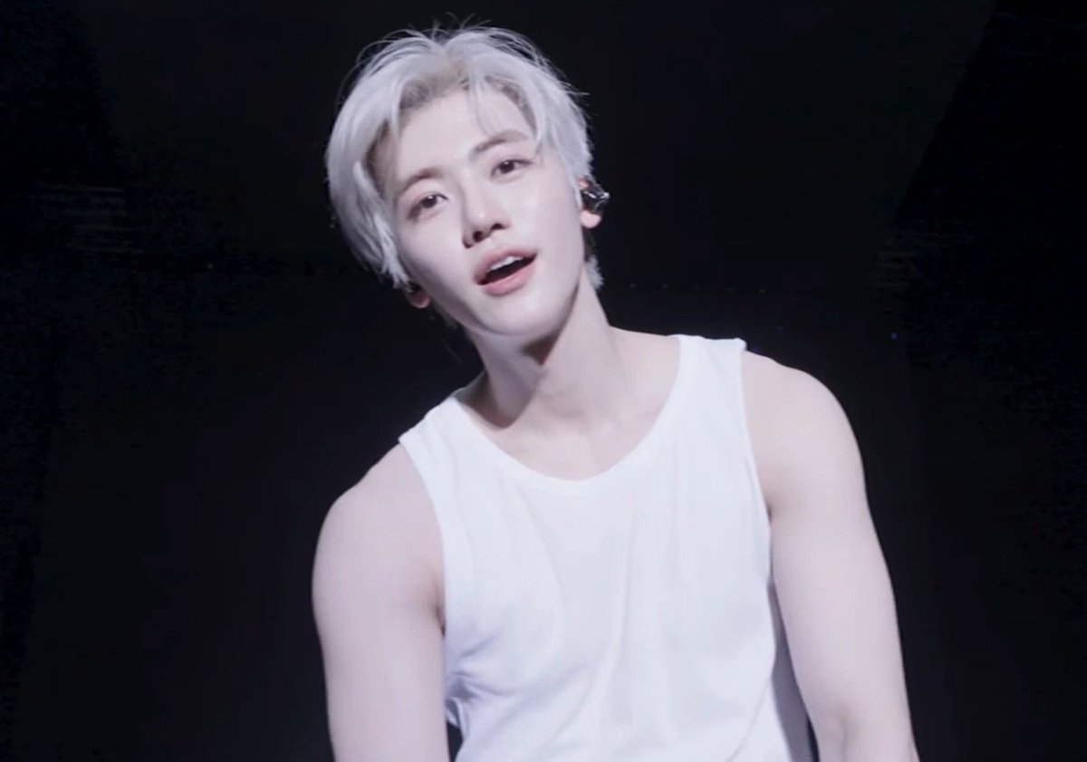 โห กุจะบ้า เขาโคตรหล่อ