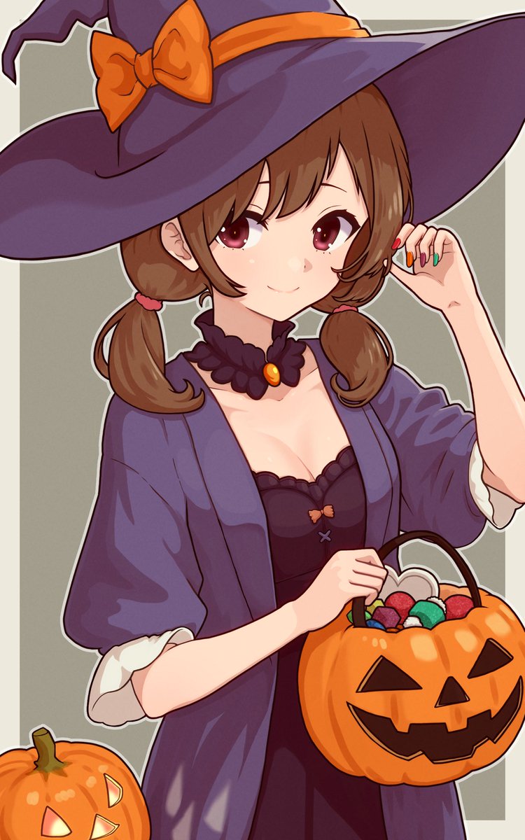 帽子をかぶる時の髪型も可愛いコロちゃん！ の、ハロウィン魔女！
#アリスギア　#州天頃椎名