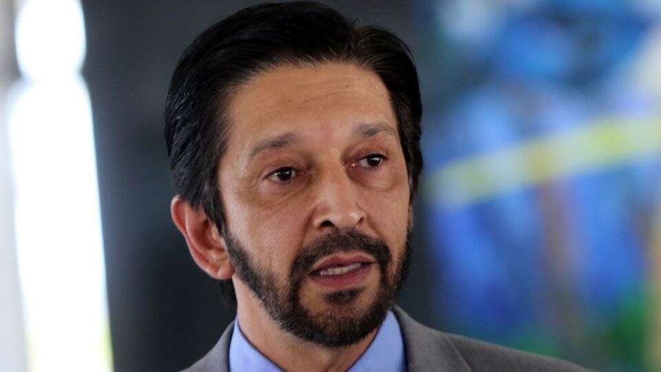 São Paulo tem apagão e Nunes diz que vai responsabilizar o prefeito