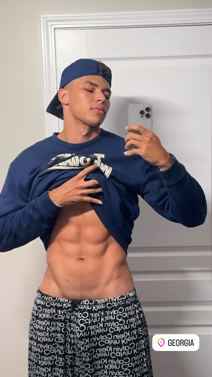 Type “hey” for surprise on your DM 😈😈