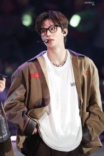 httpsisha_'s tweet image. WTF