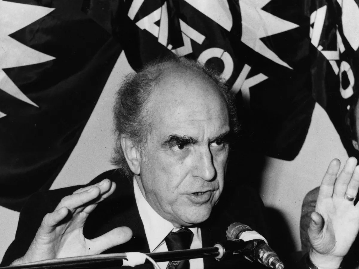 Zoe Schneeweiss tweet media