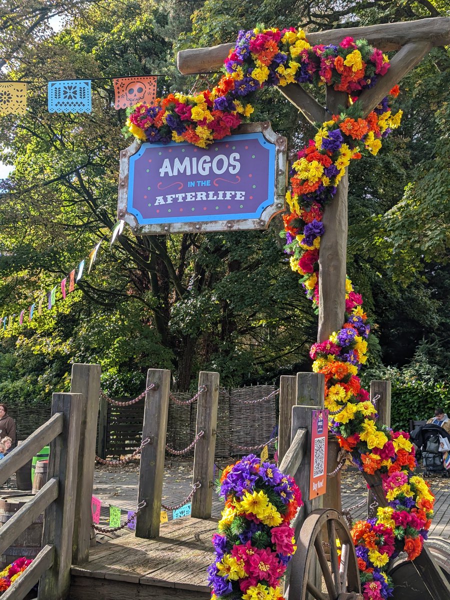 ThemeParksUK's tweet photo. NEW: Amigos in the Afterlife

#Scarefest @altontowers https://t.co/YGAJmrC2NT