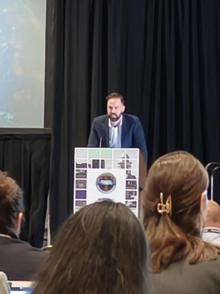 daniela_oaks's tweet image. Now @FaneMitchell @FoxChaseCancer is telling us about how #age influences the immune system in the reactivation of #metastasis #dormancy @SocietyMelanoma